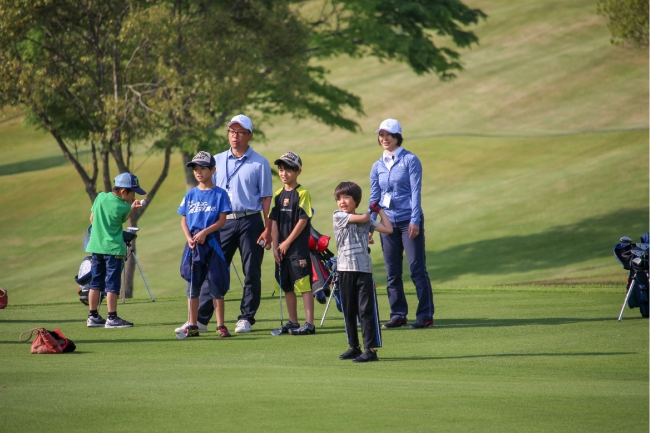 成田ゴルフ倶楽部で初のゴルフ体験