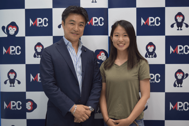 株式会社MPandC代表取締役社長 森下尚紀(左)と早川優衣選手(右)