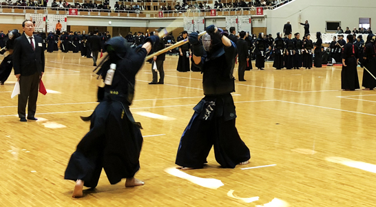 剣道大会をサポートします。
