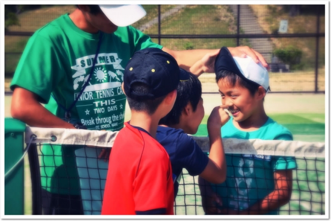 「殻を打ち破れる少年少女を育てたい。」ITCテニススクールがジュニアプログラム