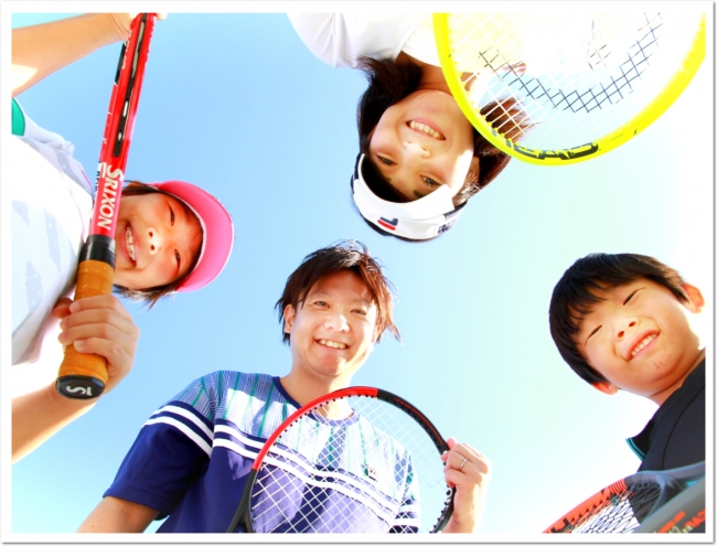 ファミリースポーツを応援するITCテニススクール「なかよし親子テニス無料体験会」開催