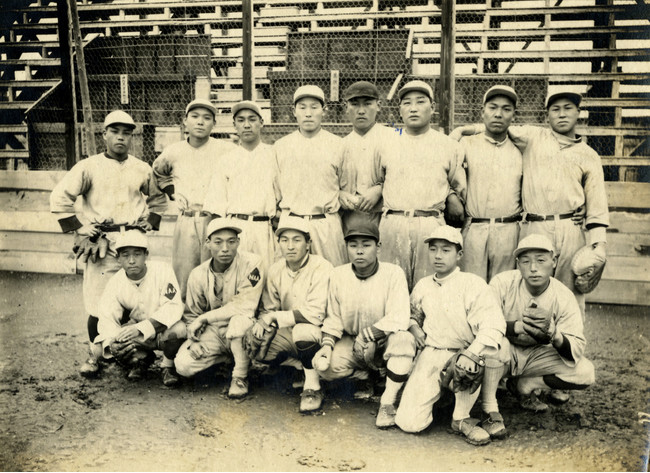 日本初のプロ野球チーム・日本運動協会 創設メンバー集合写真