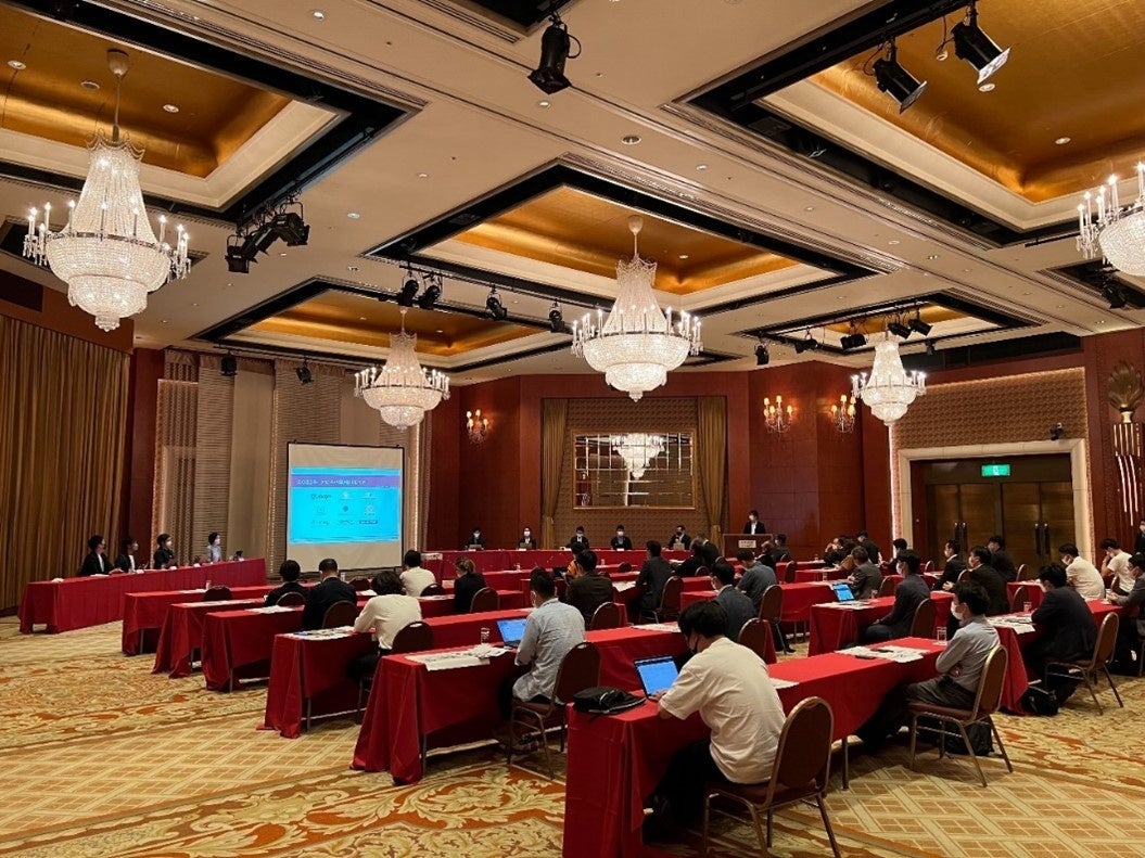 イニエスタ選手（元サッカースペイン代表）との共同出資・経営によるサッカーシューズ・アパレルブランド発表のお知らせ