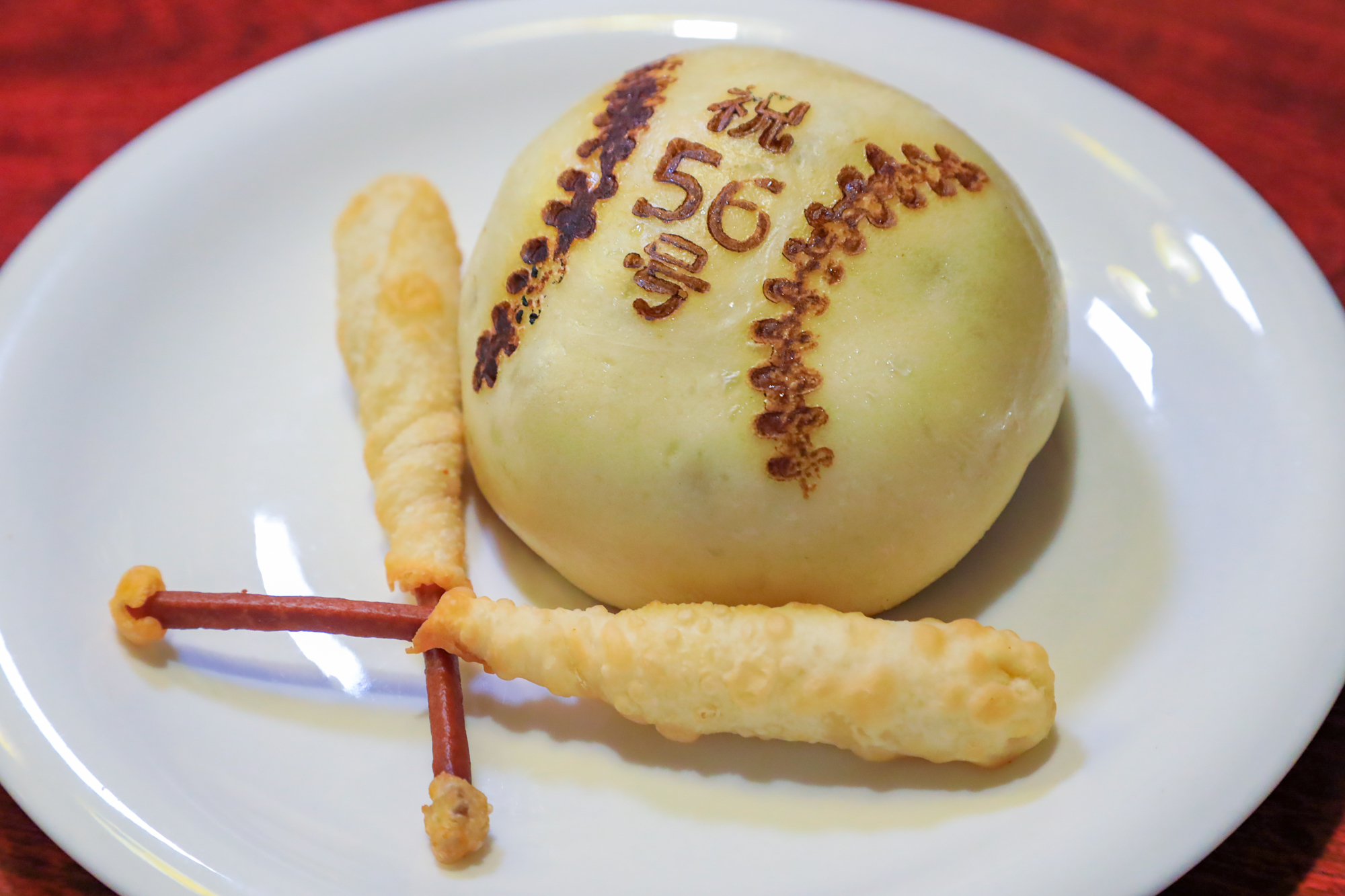 テクタイト、腕時計型GPSゴルフナビ史上
最大ディスプレイを搭載したShot Navi『Evolve PRO』の
新色ホワイトを11月19日より発売!