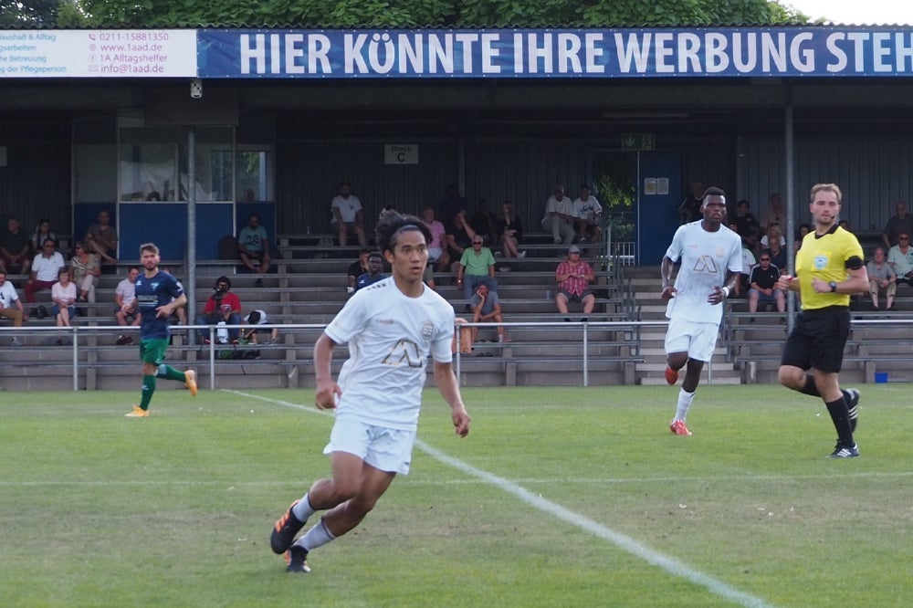 ココロミル、湘南ベルマーレと2023シーズンの公式パートナー契約を締結 湘南ベルマーレに、心電図解析サービス「kokoromil®」の導入決定