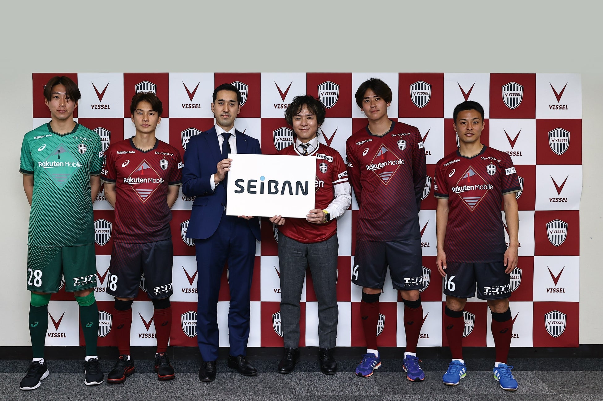 日本フレスコボール協会(JFBA)、2月18日(土)-19日(日)@北谷町アラハビーチで「フレスコボール無料体験会&TIDAラケット販売会」を開催。