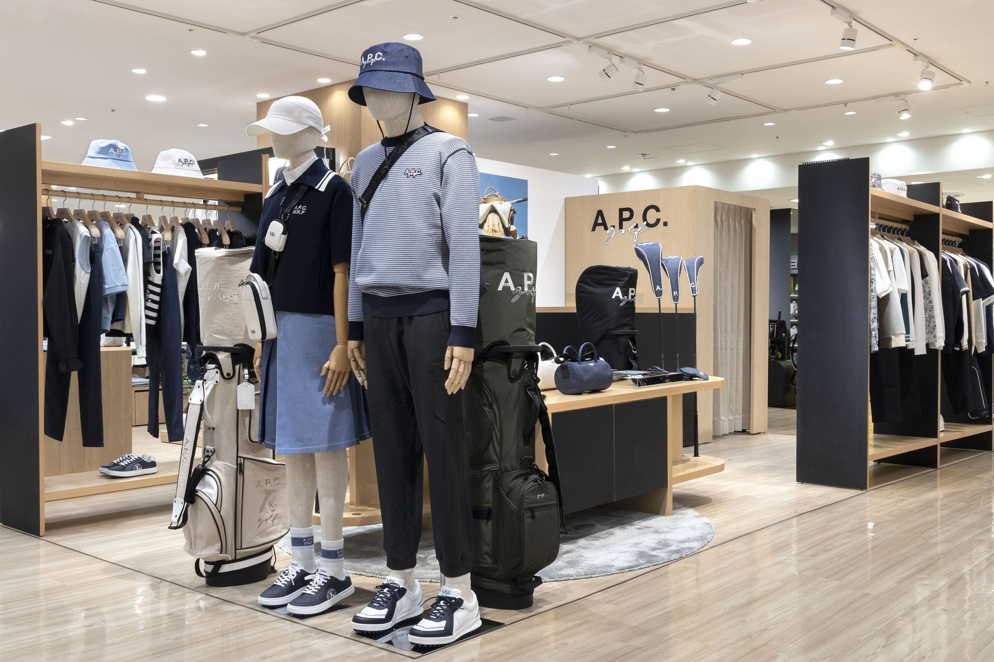 A.P.C. GOLF＞フィールドと日常を融合させたライフスタイル