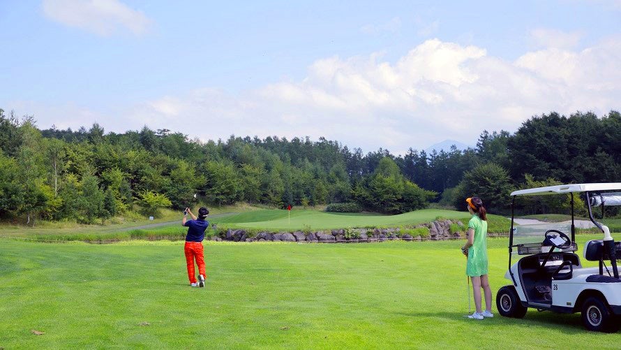 【富良野ゴルフコース】4月15日（土）より今シーズンの営業開始　　　　　　　　　　「ゴルフ2日間まわり放題宿泊プラン」や「ビギナーズサポートプラン」を販売