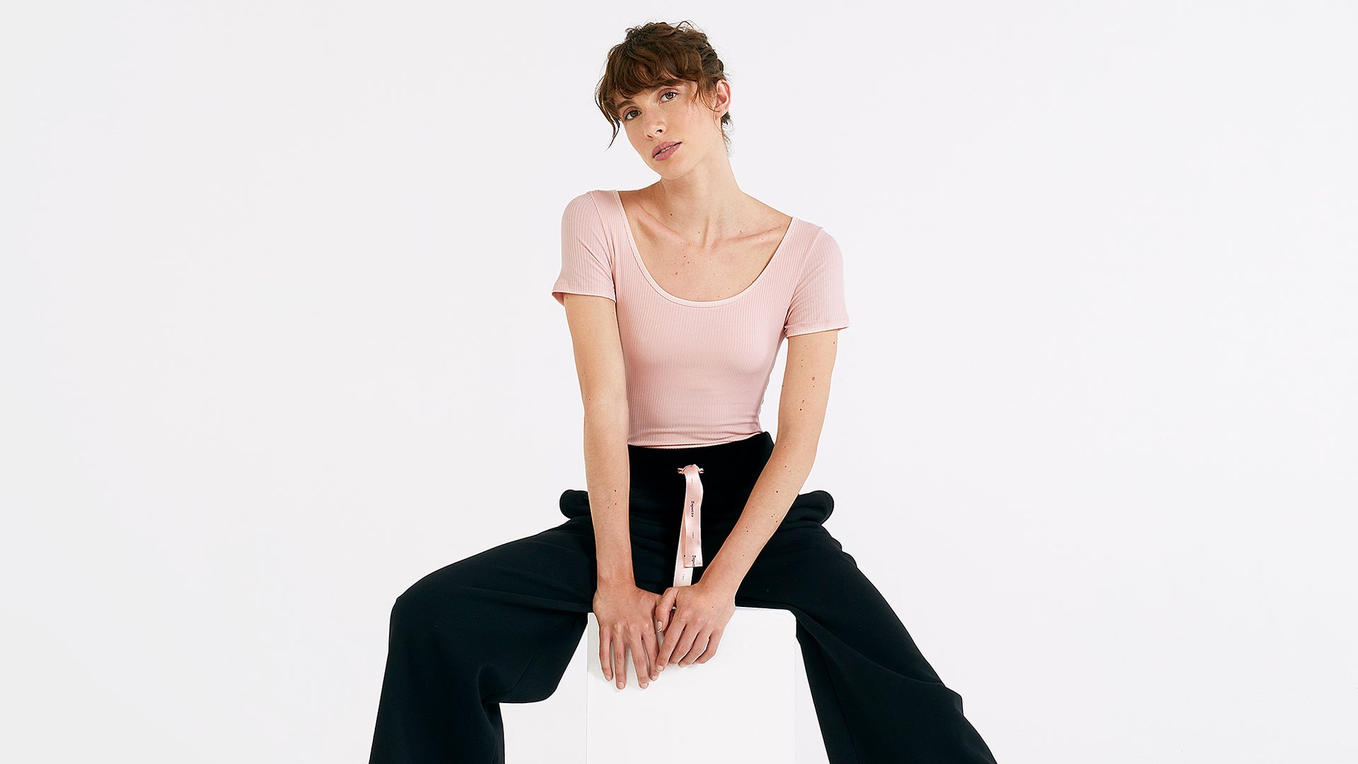 【羽田空港】スイス発スポーツブランド「KJUS（チュース）」が羽田空港第1ターミナルマーケットプレイス内に期間限定POP-UP STOREとしてOPEN!!