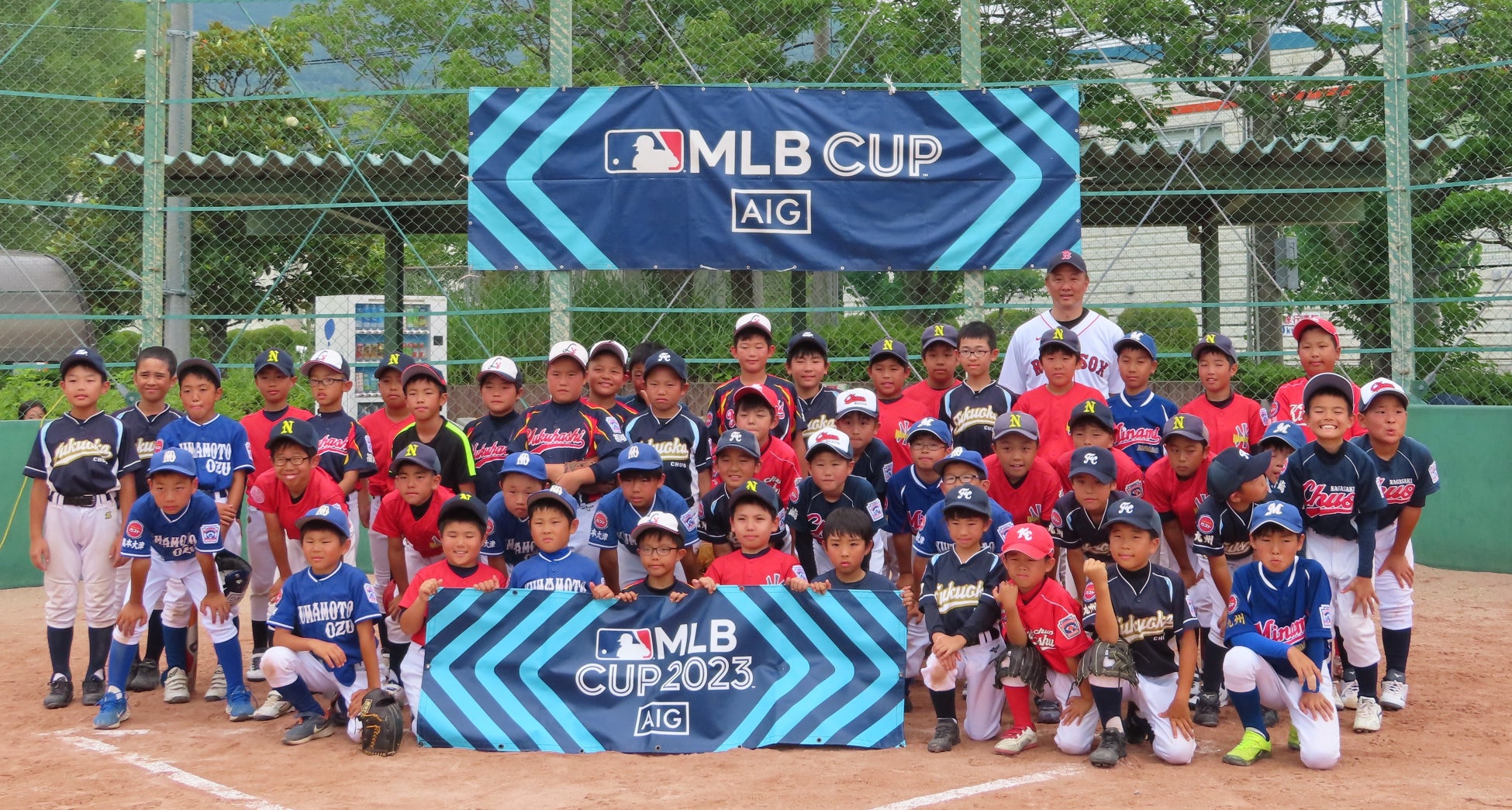 快晴の白良浜にて、初出場のKuruが優勝を飾る！[第8回全日本ビーチアルティメット選手権大会]