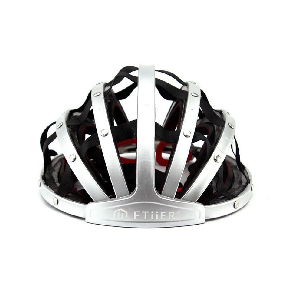 【ドローンを平和利用に】毎年8月8日は『トイドローンを楽しむ日』として記念日が認定。8月8日に記念日設立祝賀会を開催