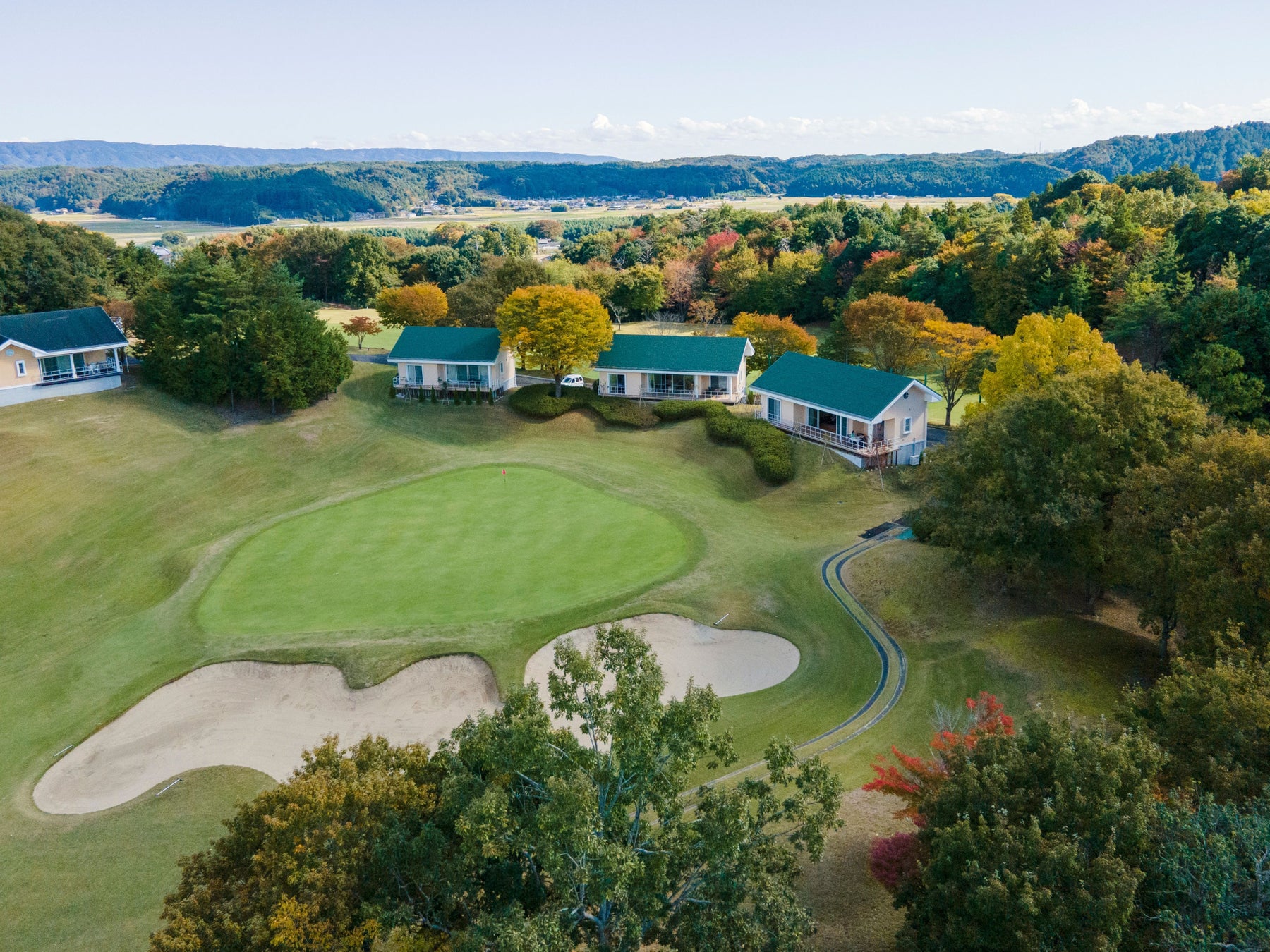 リソルグループ、「フェアウェイフロントヴィラ事業」推進、施設利用権型リゾートクラブ（年間１５泊）を「スパ＆ゴルフリゾート久慈」において募集開始