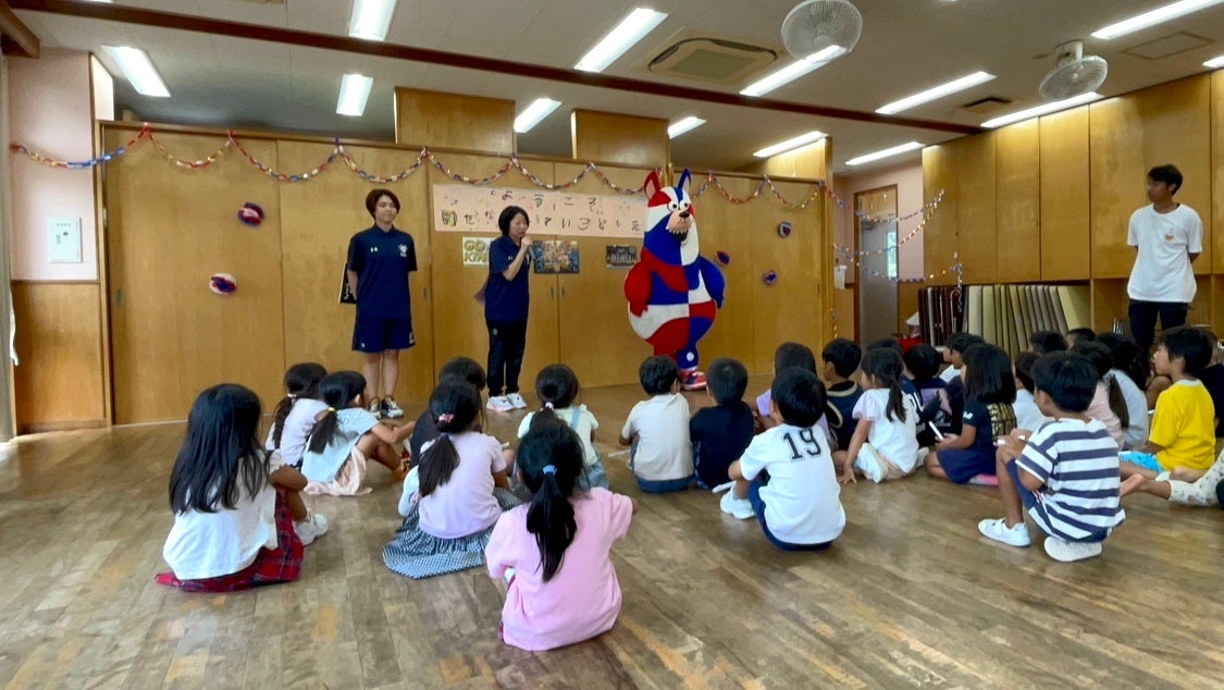 素早い切り返しや左右への激しいステップワークを支える安定性に優れたバスケットボールシューズ 「UNPRE ARS 2」を発売