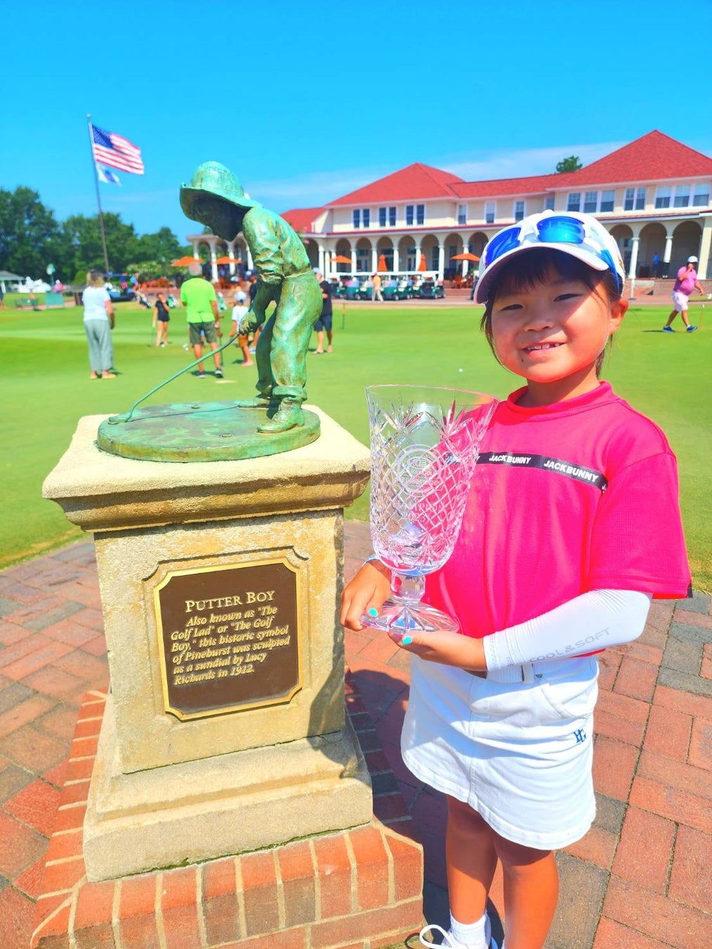 アーシャルデザイン、株式会社アスリートバリュー所属の現役/元Jリーガー向けに適性検査システムを提供