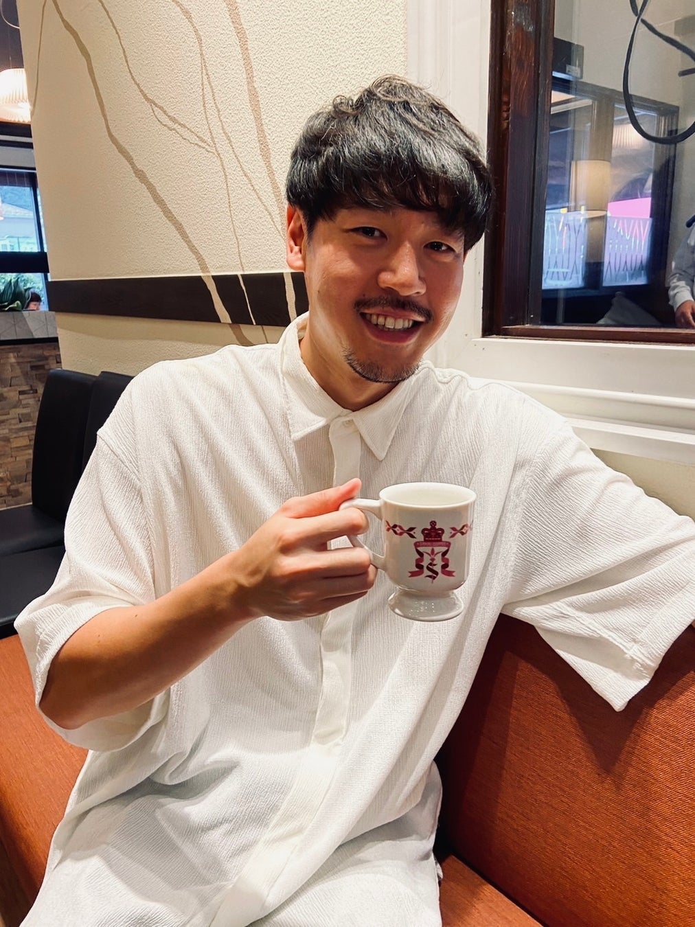 藤沢市初のプロサッカークラブを目指す「江の島FC」、江の島島内のゲストハウス付き完全予約制サウナ「エノシマサウナ」を手がける合同会社LIMITとオフィシャルパートナーシップ契約を締結