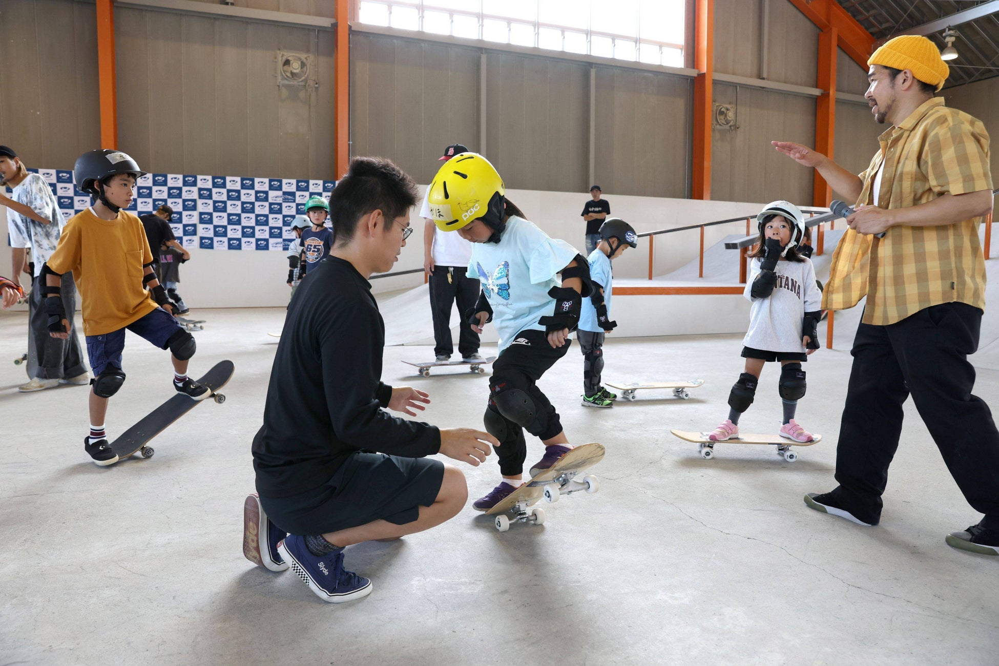 【国際スノーボード＆スケートボード専門学校】スケートボードの専門学校が新潟県妙高市と協力して学校所有のスケートパークを会場にスケートボード体験会を実施
