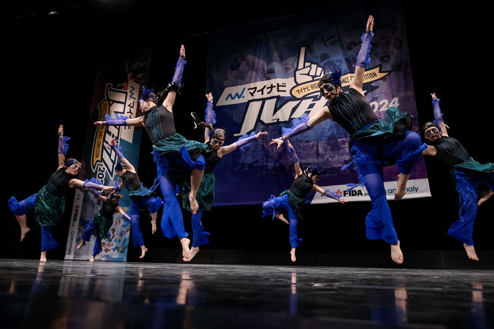 DCG(ドゥクラッセ・ゴルフ)の新CMがBS新番組「マナミ&光里のGOLF LOVERS」にて放映開始!