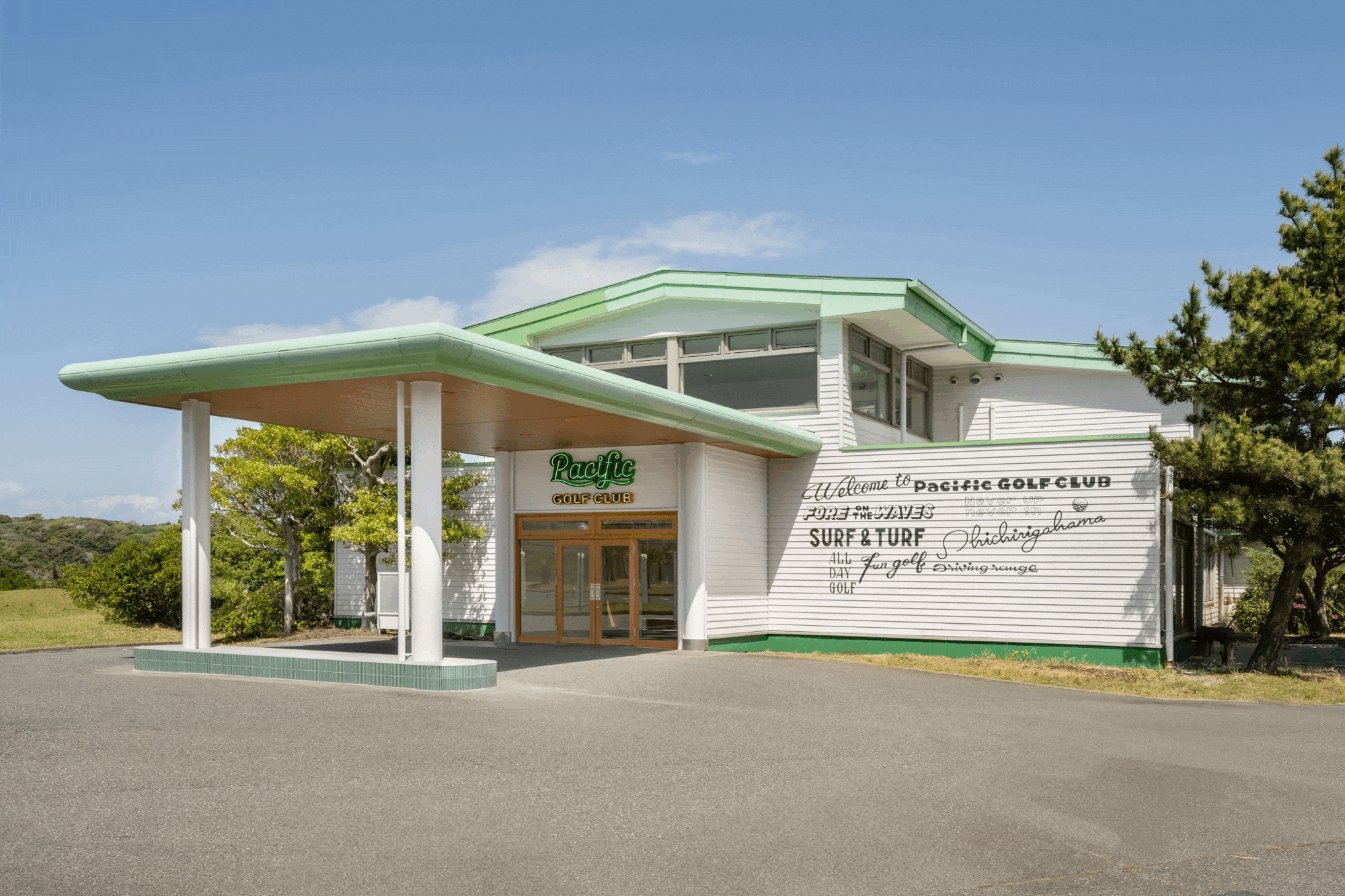 トランジットジェネラルオフィス初の直営ゴルフ練習場『Pacific GOLF CLUB』が神奈川県七里ヶ浜に誕生。
