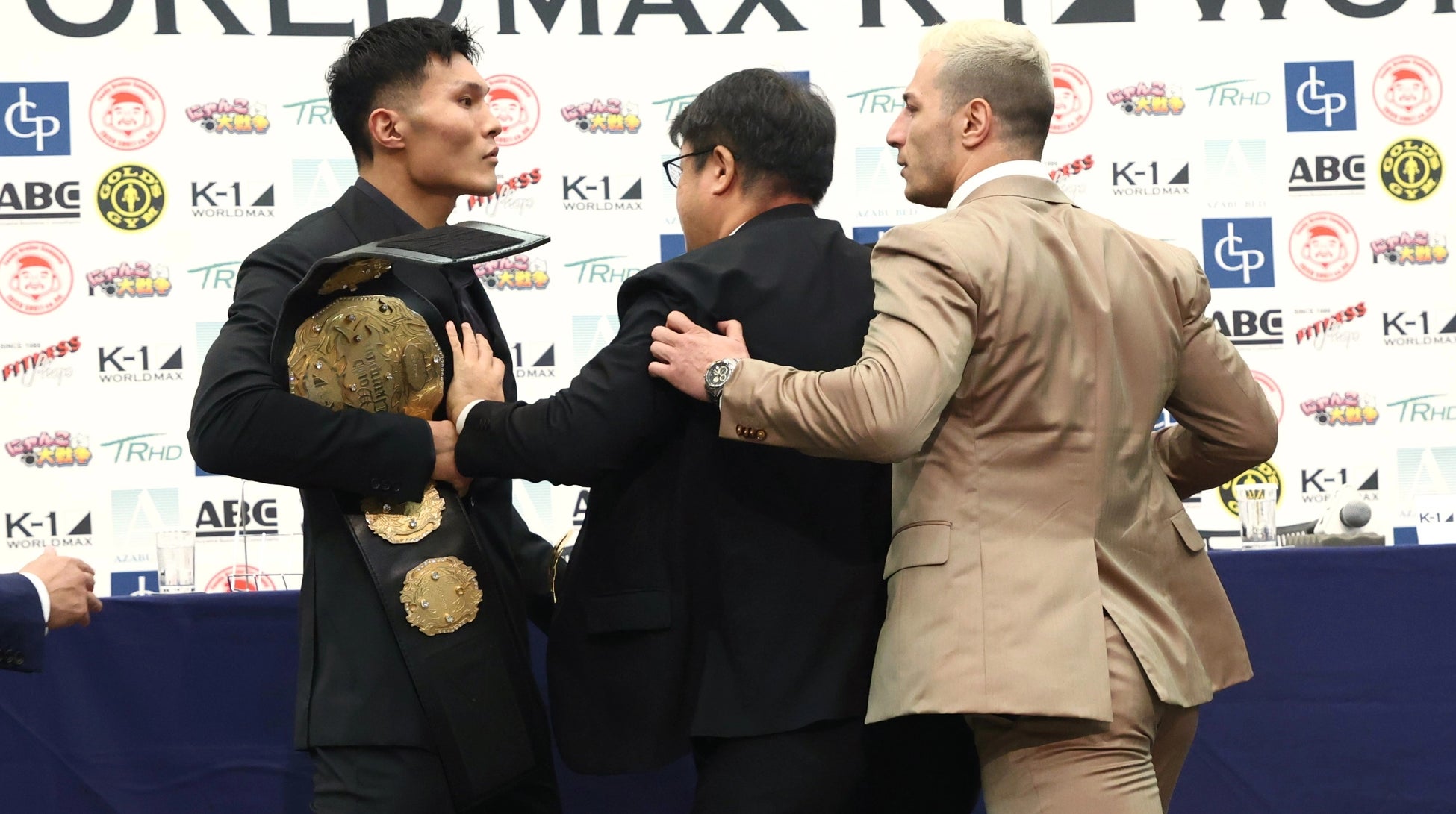 9.29「K-1 WORLD MAX 2024』前日計量会見 金子晃大と璃明武がバチバチ！玖村将史と大久保琉唯の舌戦…55kg最強決定Ｔ“激アツ”展開