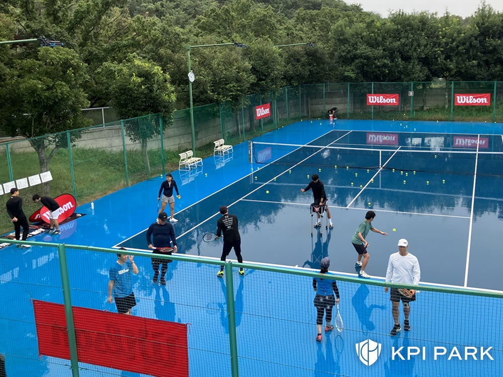 KPI×Tecnifibre コラボ企画 ラケット試打会＆久松亮太プロ参加イベント開催【KPIスポーツフェスタ】