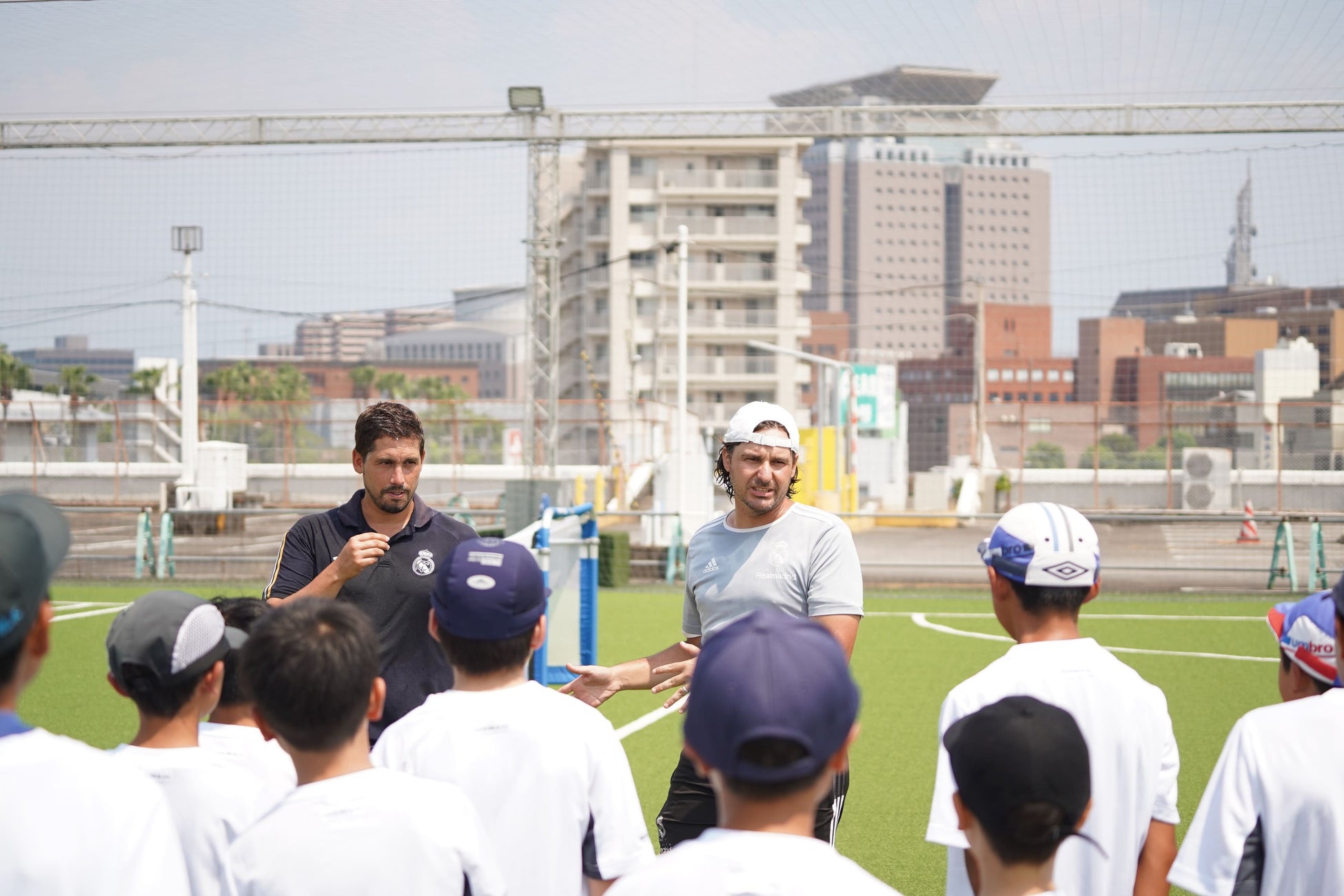 ディアーズ・ブレインホールディングスが人材育成・地域躍動プロジェクトとして「Real Madrid Foundation Clinics Japan 2024」を3県で開催！