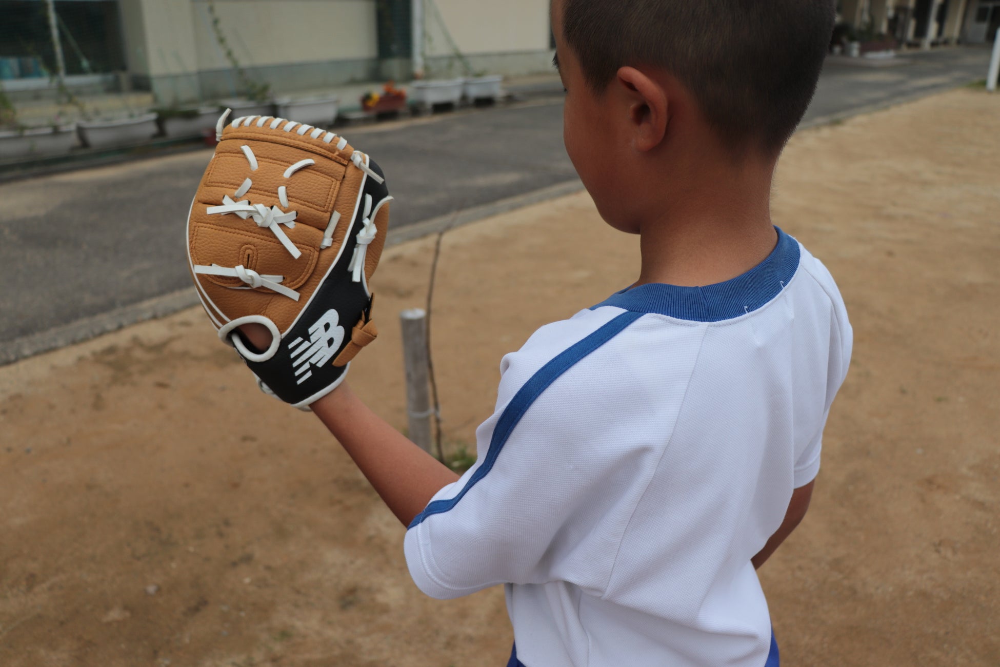 ワールドチャンピオンになったドジャース大谷翔平選手の想いがあわら市に息づく｜”あのグローブ”を貰った小学校にインタビュー