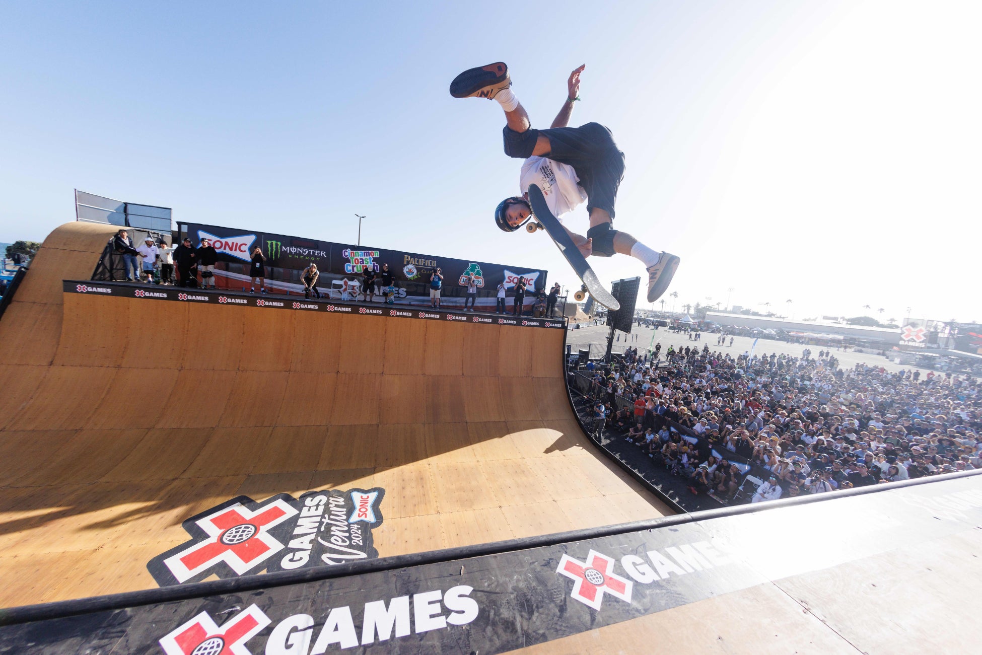 TOKYO FM/JFN全国38局ネット『Dream HEART』創価大学駅伝部 榎木和貴監督、吉田響選手が登場