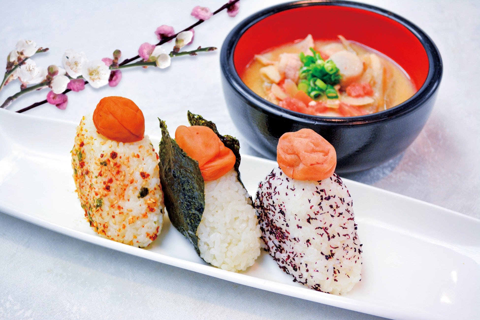 【JAF山梨】ゲレンデデビューの小学生向けにスキー体験教室を開催します