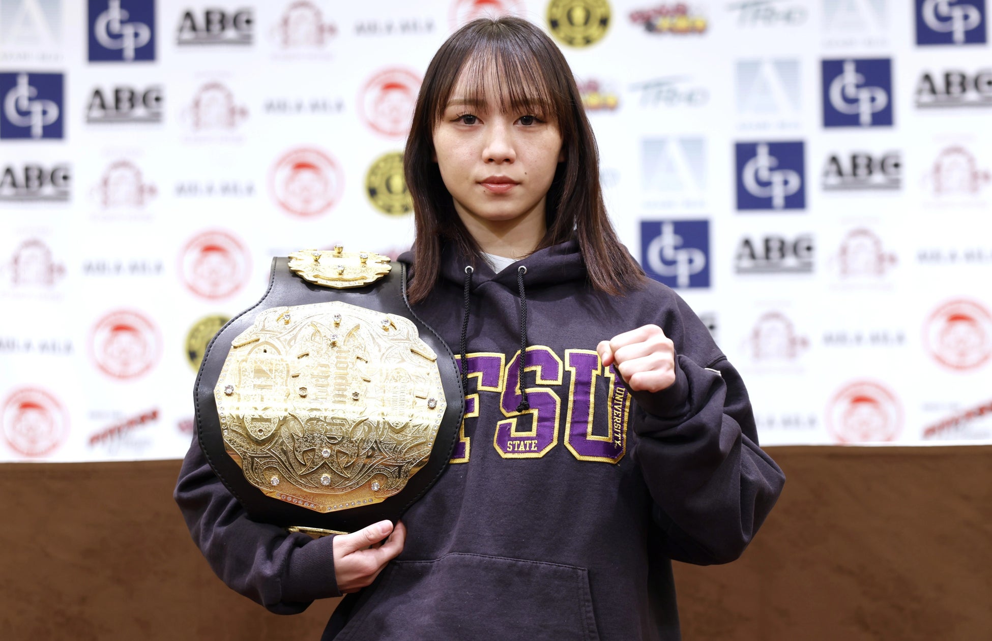 ヒュンメル×ツエーゲン金沢、2/15-24に石川県白山市で期間限定ショップ!