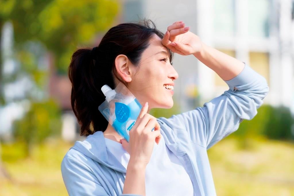 オカムラ食品工業は、ラインメール青森FCを応援しています!