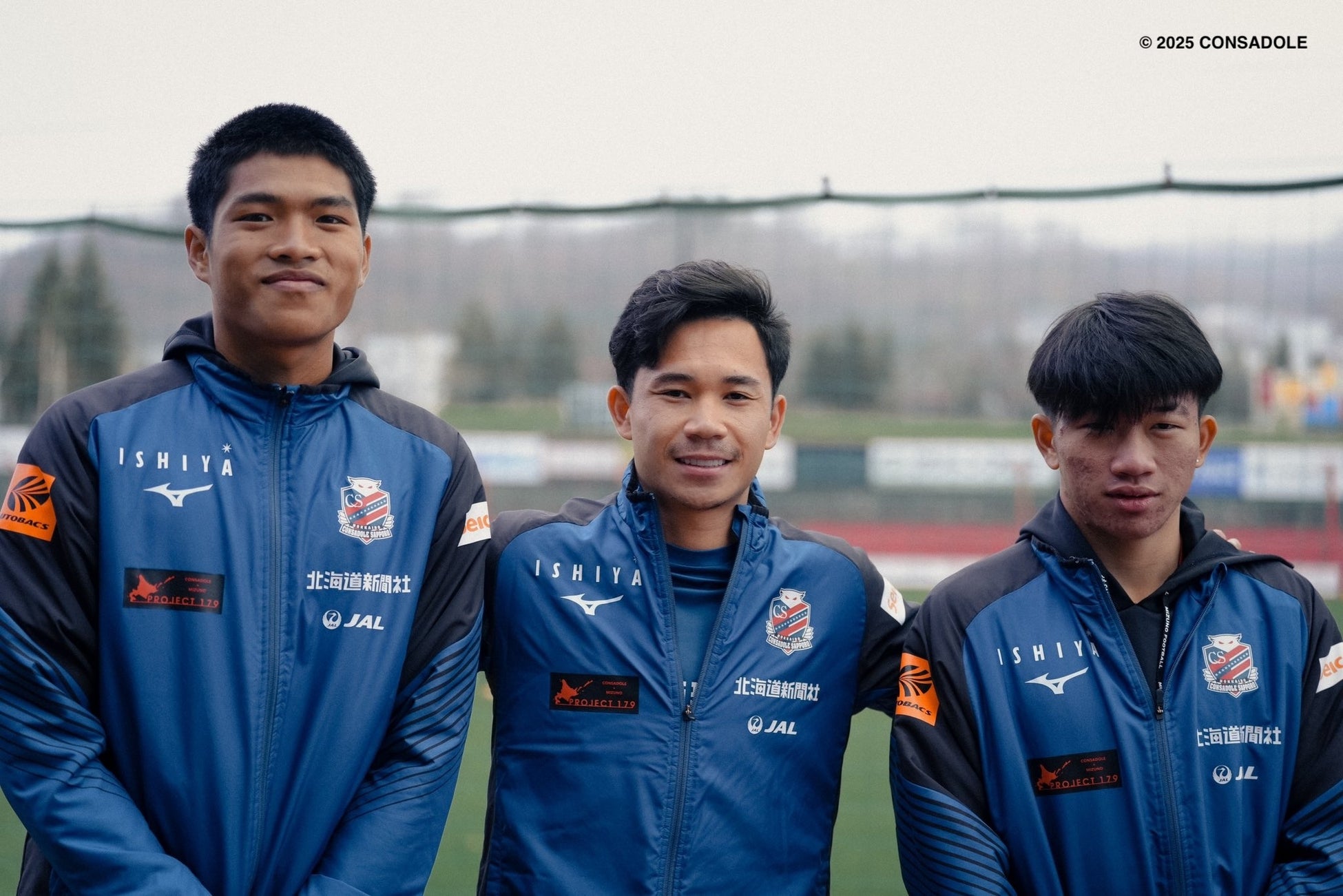 コールマン、「インスタントバイザーシェード」シリーズをリニューアル