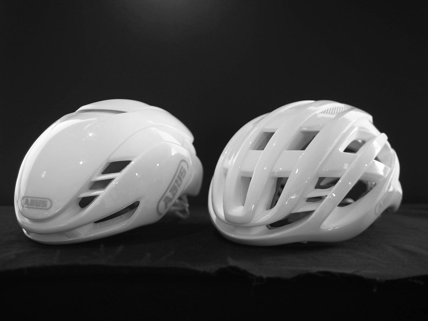 特定非営利活動法人 横浜エクセレンススポーツクラブが横浜市中区・西区の中学校へバスケットボールを寄贈