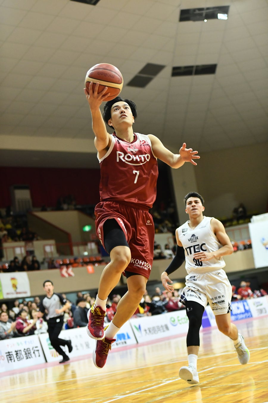 プロeスポーツチーム「CAG OSAKA」のレインボーシックス シージ部門、世界大会「RE:L0:AD 2025」で日本のチーム史上初の準優勝!