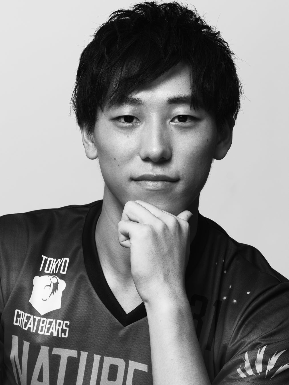 国際ヨガデーを祝し、ヨガイベント 「New Balance for emmi Outside fit Yoga」を開催