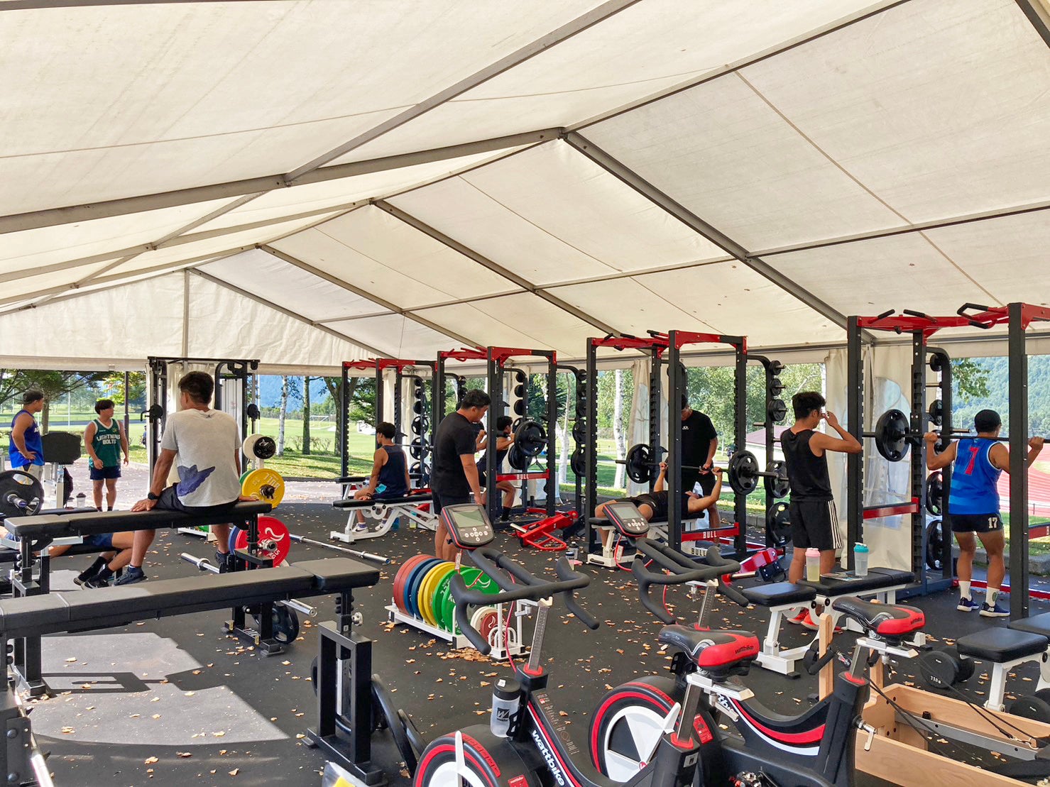 HONMAの世界を体感!PGA Tour Superstore つくば学園東大通り店内ブースを刷新