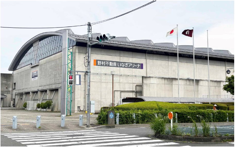 ニューバランス ウォーキングシューズ 日本国内販売足数・金額 12年連続NO.1を獲得