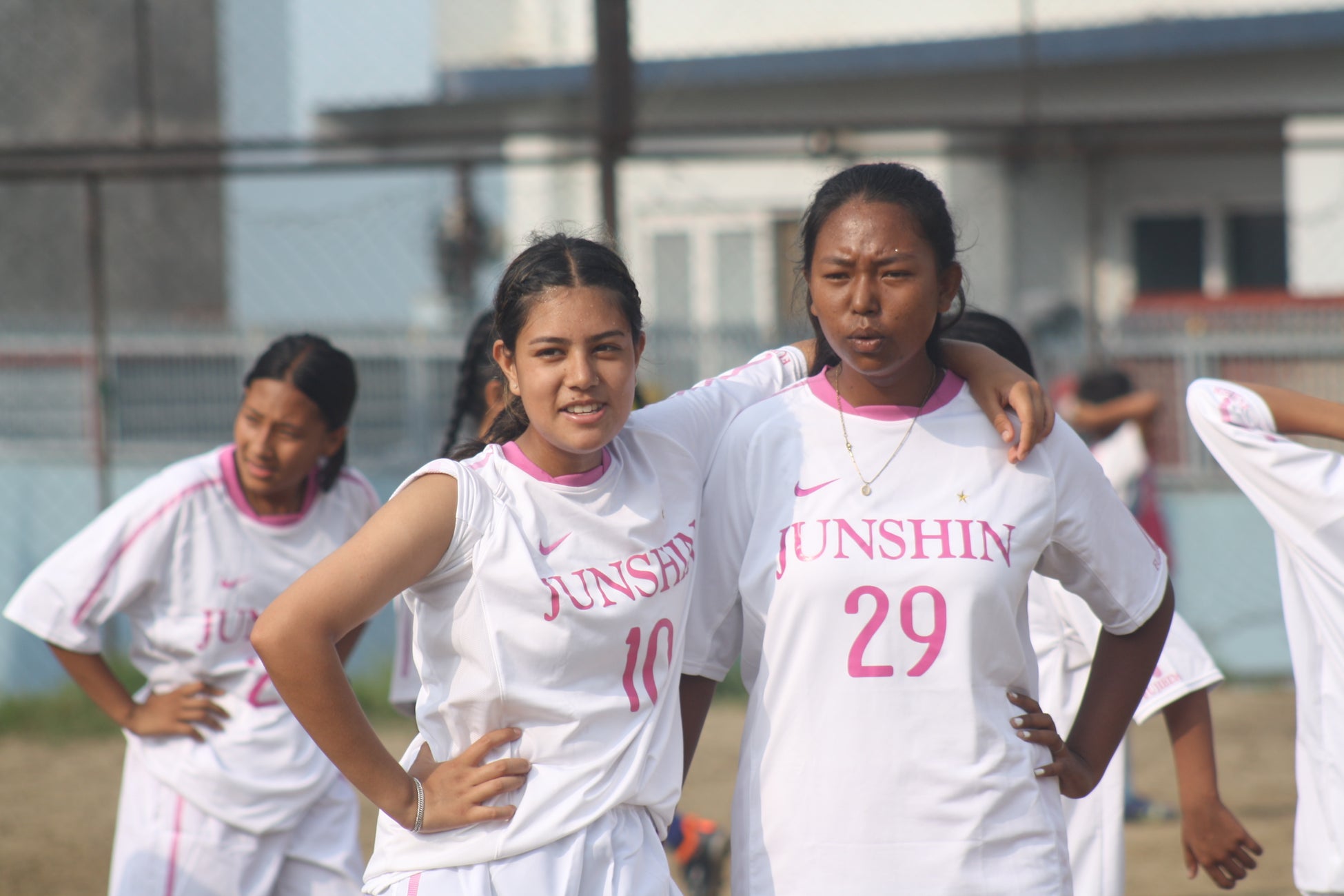 【東京医療保健大学女子バスケットボール部 × 株式会社ookami】インカレ6連覇の名門チーム、革新的なスポンサーシップ・プログラムを開始