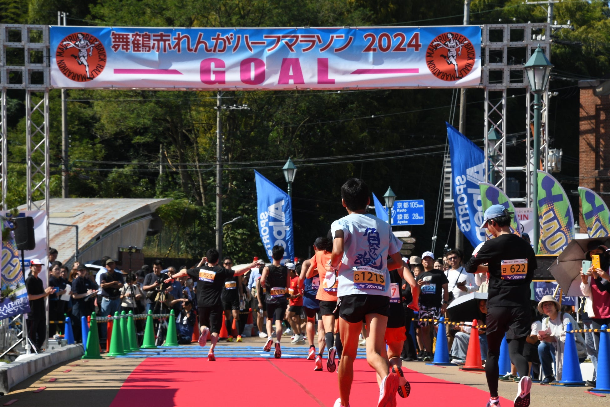 【夏休みの過ごし方】森の秘密基地キャンプ開催のお知らせ