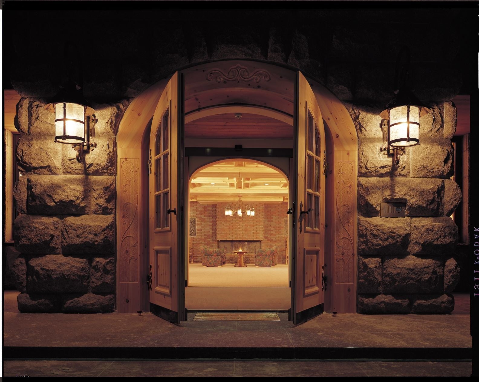 Pilates Mirror(ピラティスミラー)8月17日に兵庫県尼崎市塚口にオープン!