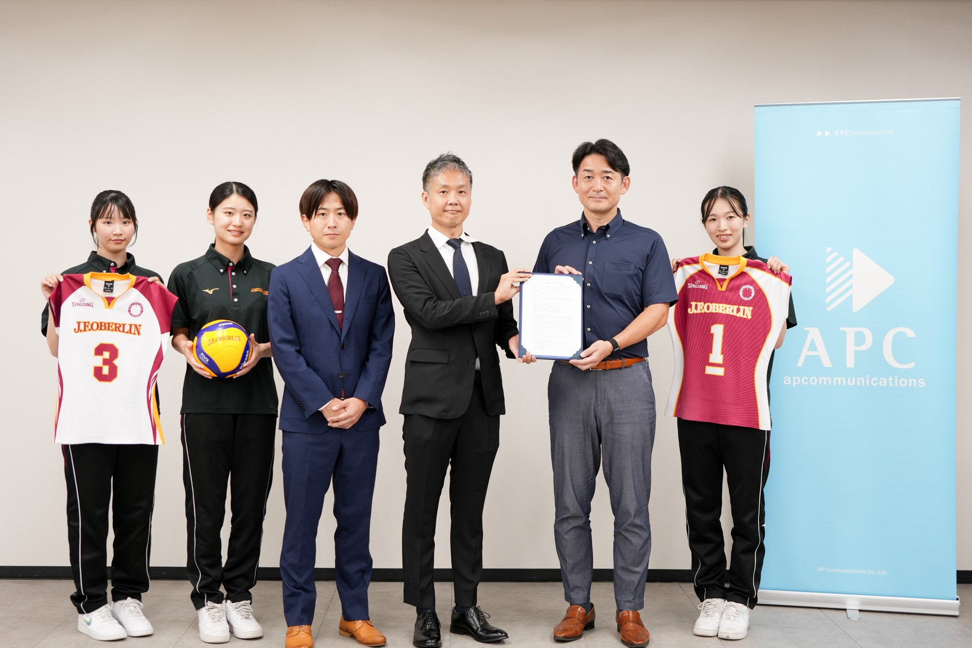 学校法人近畿大学×大阪菅公学生服株式会社 近畿大学体育会水上競技部のスポンサー契約を締結