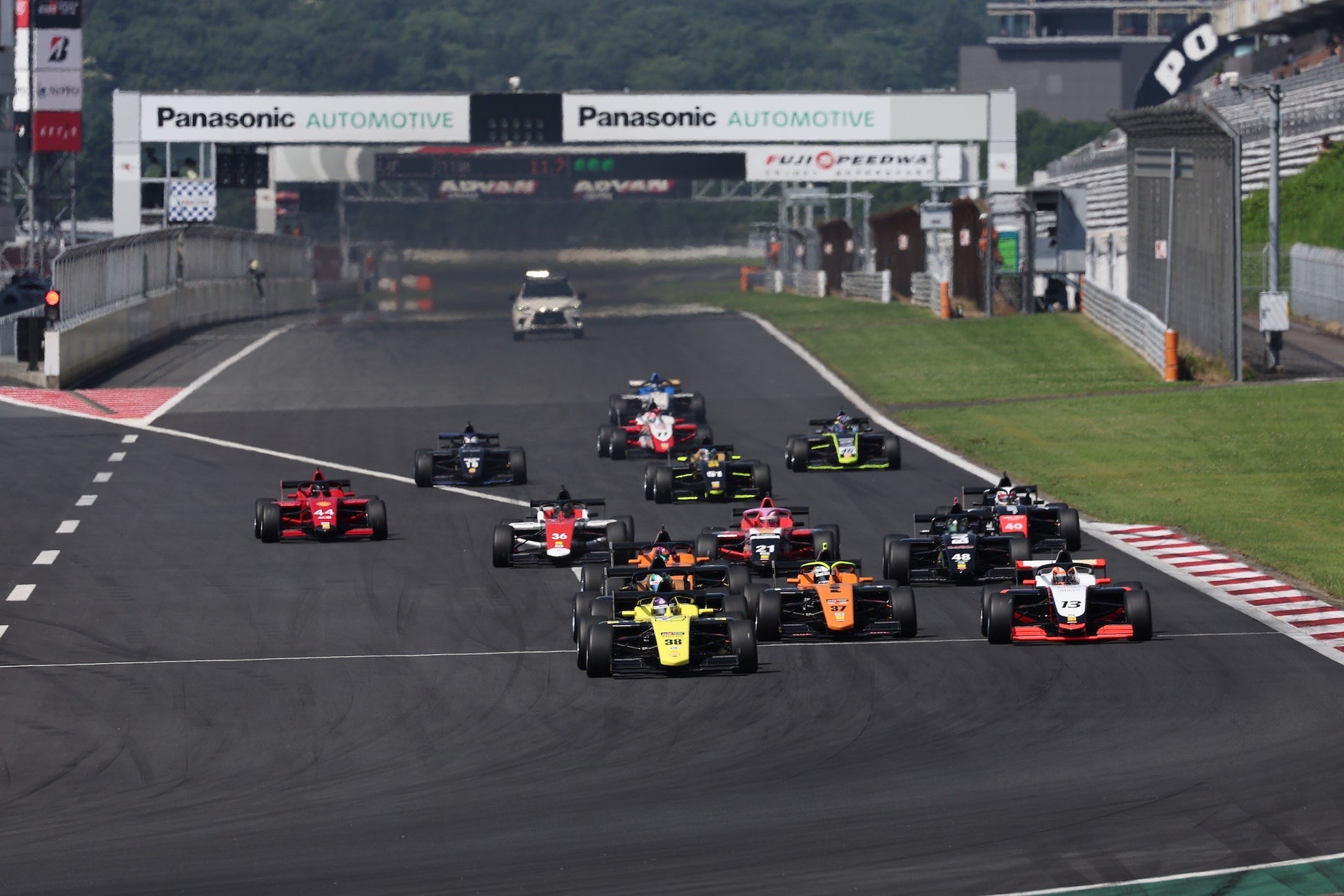 「SUPER FORMULA Rd.6-7富士」に初出展!~新感覚VRアトラクションやボートレーサーチャレンジイベントを実施!~