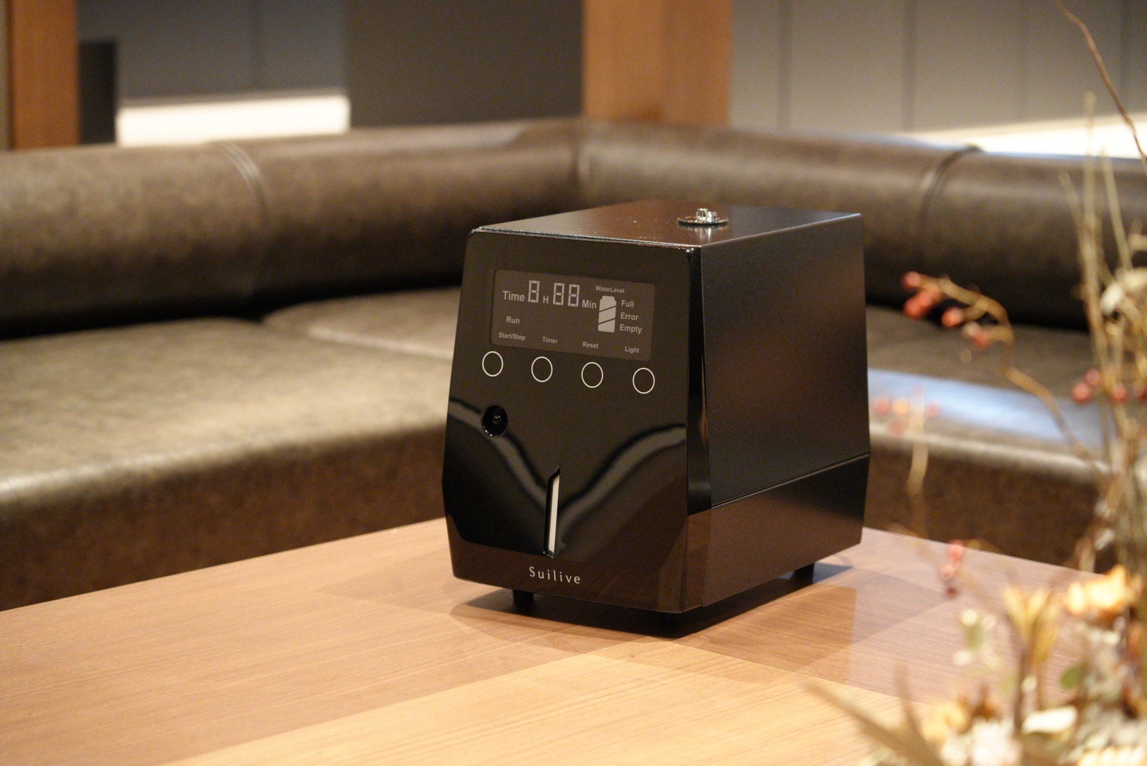 シリーズ最小・最軽量ピンシーカーA1スロープに新色登場。強力マグネット内蔵の「BITEマグネットスキン」付属。