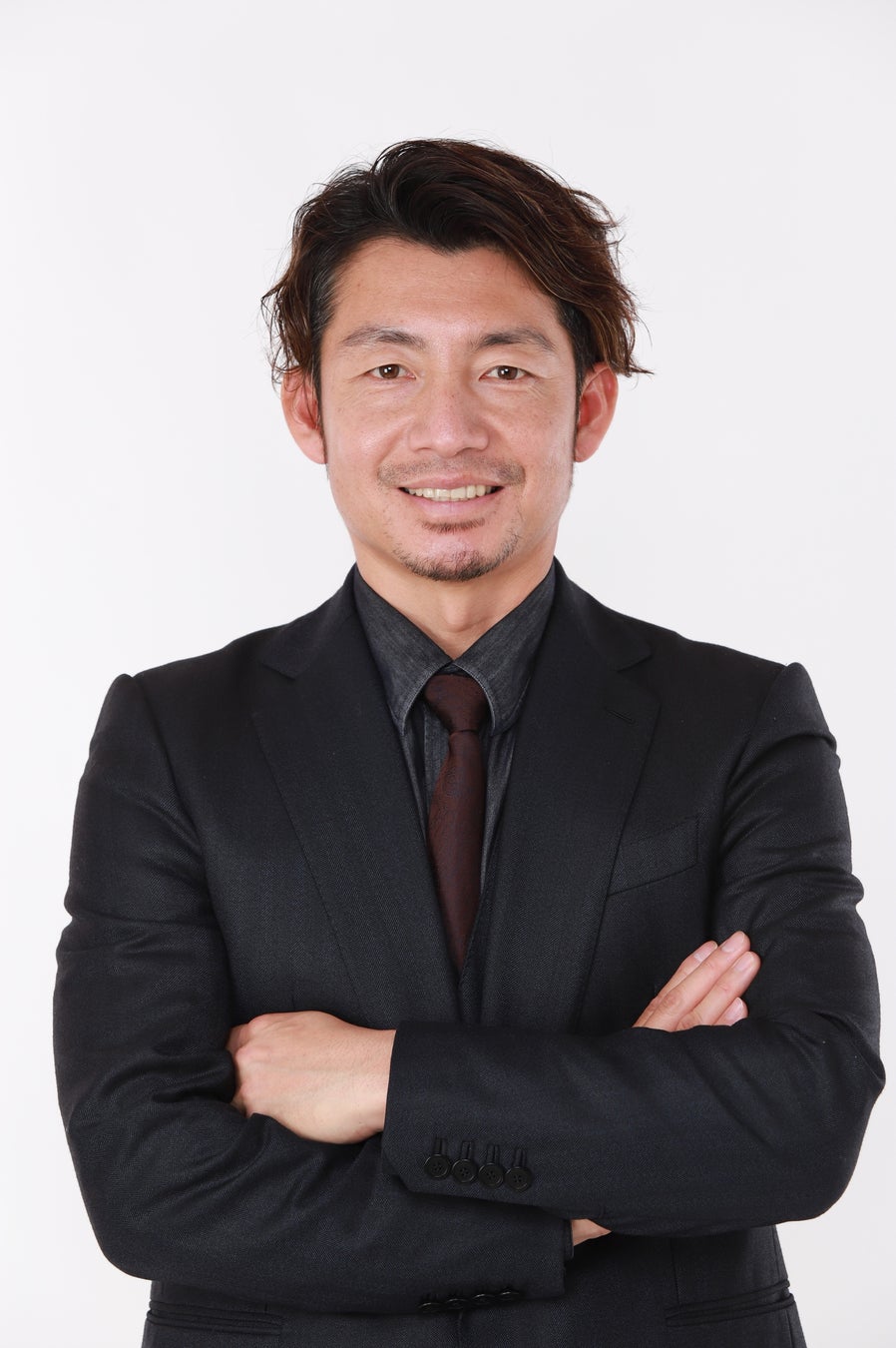 ~横浜DeNAベイスターズ 対 東京ヤクルトスワローズ戦で「キッズ STAR☆NIGHT 2025 Supported by J:COM」開催~しなこさん、始球式で全力投球!