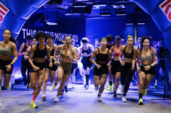 ASICS Walkingの直営店「ASICS WALKING LINKS UMEDA」8月15日(金)増床移転リニューアルオープン!