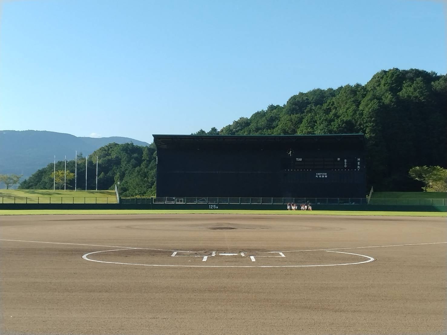 MILLET (ミレー)契約アスリートがINTENSEシリーズとともに、「L’Échappée Belle(レシャップ・ベル)2025」に挑む