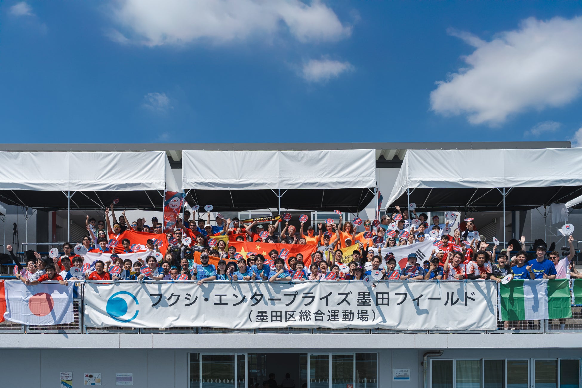 2つの最強シーズン券を絶賛販売中!!