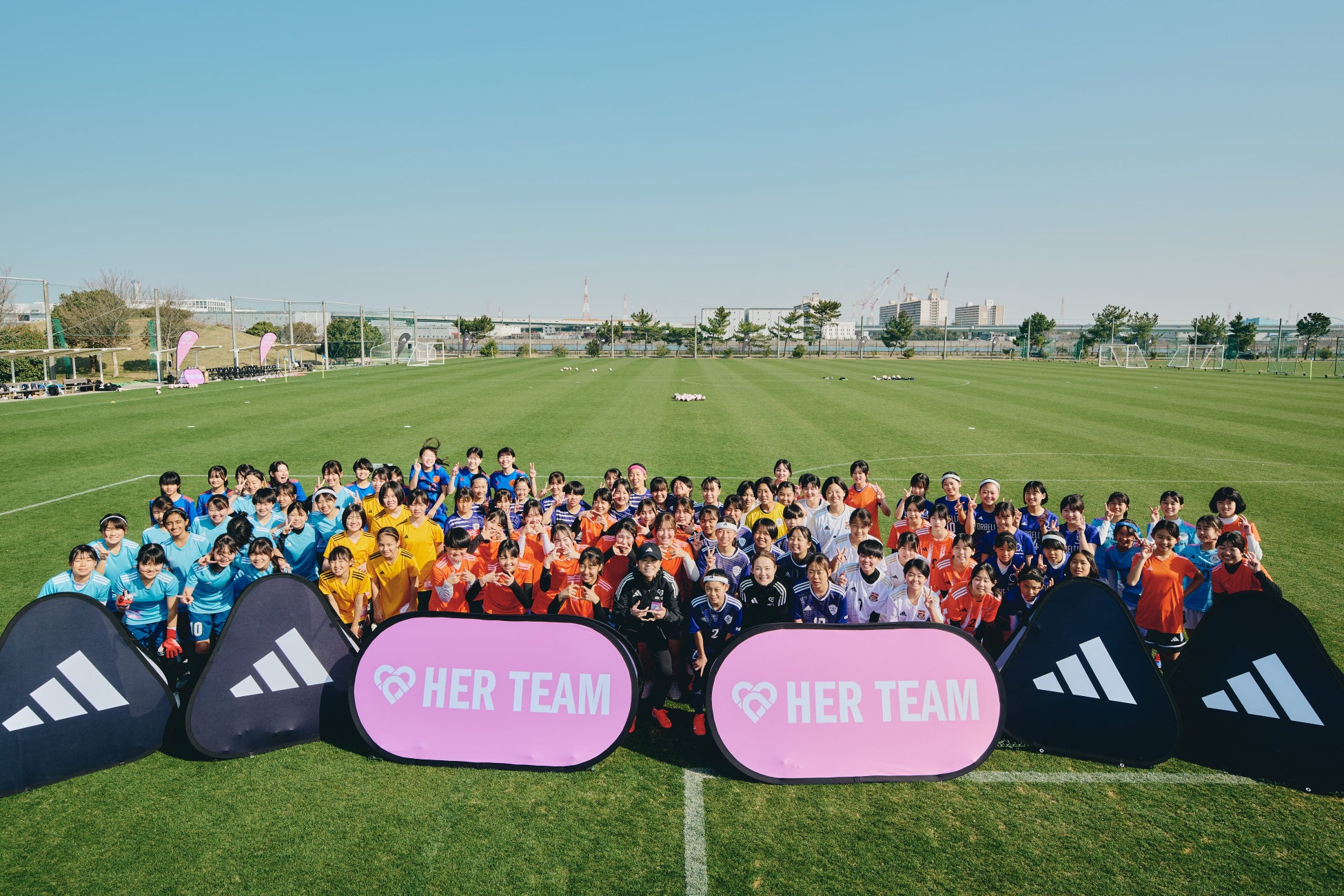 ジャパンラグビー リーグワン「横浜キヤノンイーグルス」とストレッチ専門店「Dr.stretch」がオフィシャルパートナー契約を締結