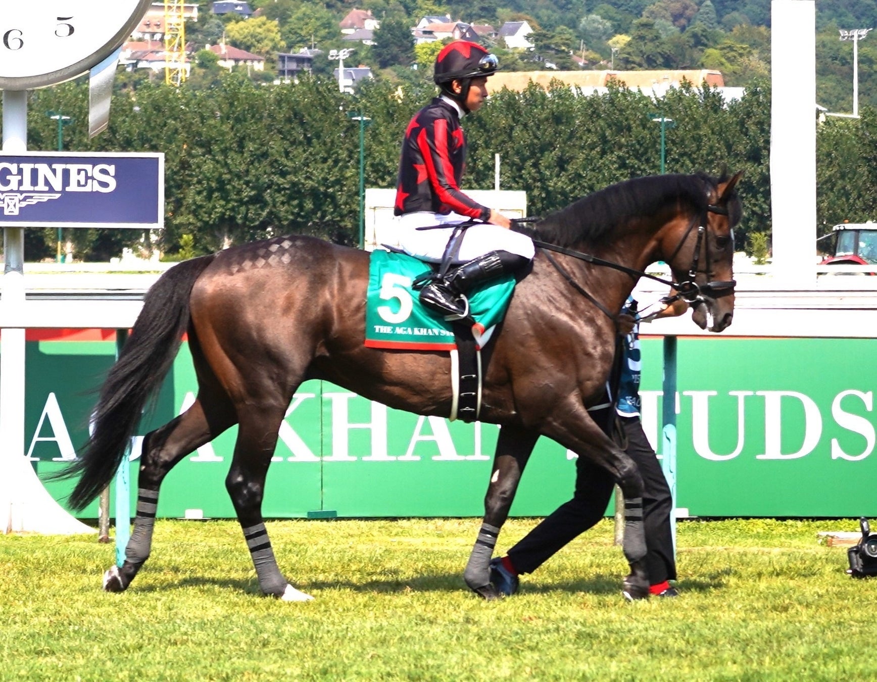 アディダスとMERCEDES-AMGのコラボレーション ADIZERO x AMGランニングコレクションが登場