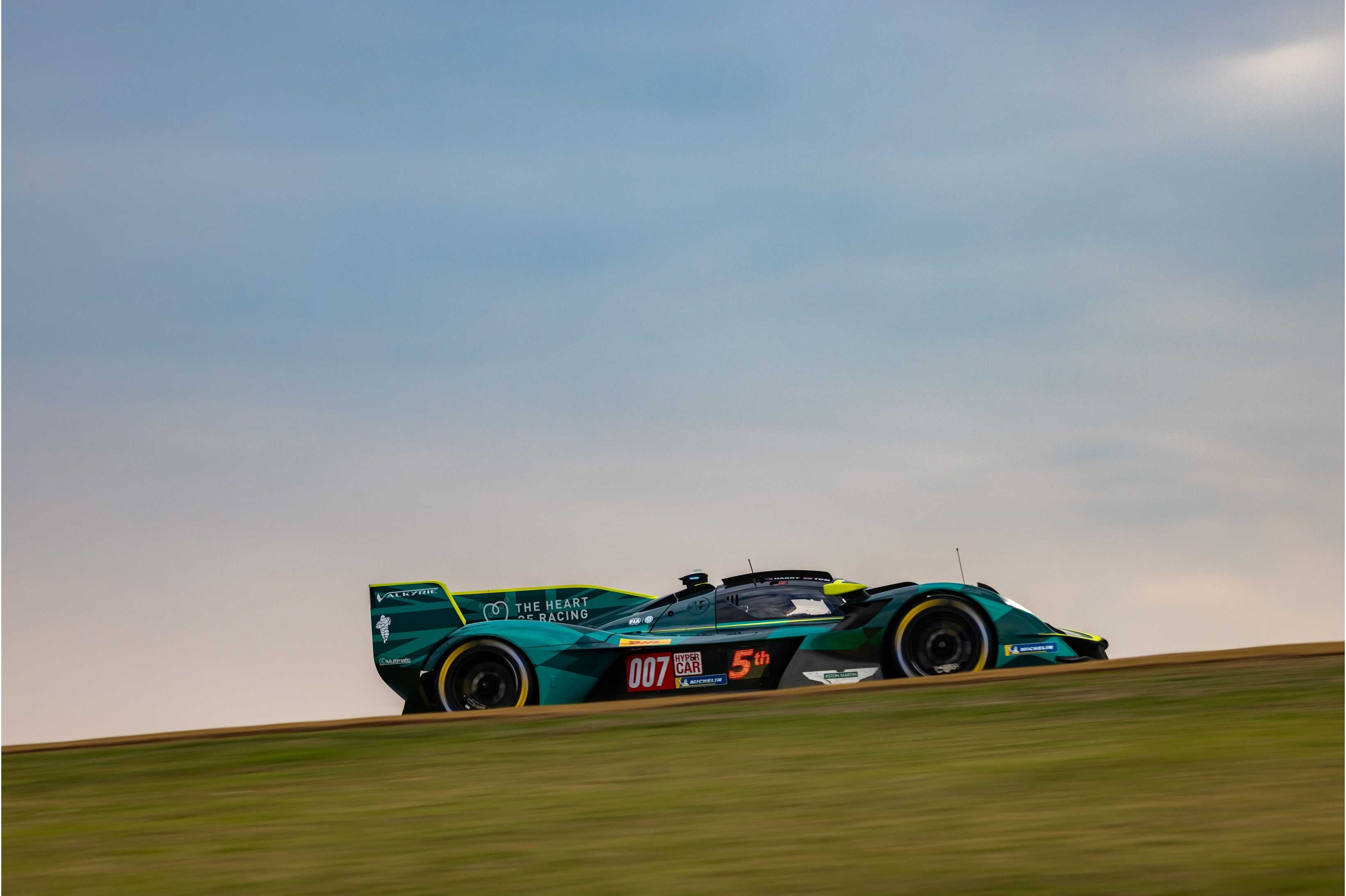 スポーツ予想アプリ「なんドラ」でアスルクラロ沼津 9月6日(土)の試合展開・活躍選手予想を開催!