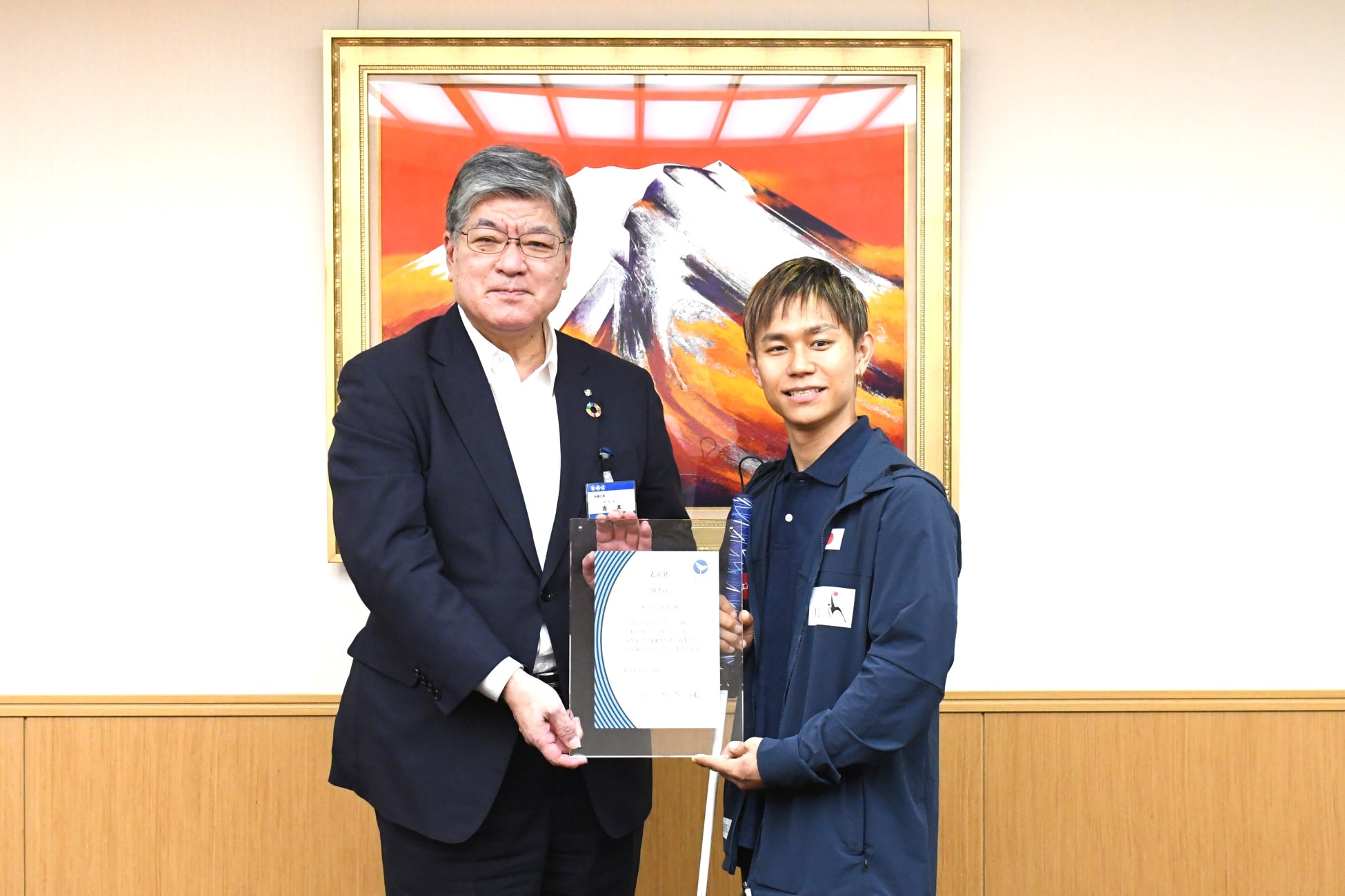 京都丹後鉄道×京都ハンナリーズがコラボ バスケの力で地域を盛り上げる!峰山駅を新たなファンの聖地に
~峰山駅が京都ハンナリーズのクラブカラーに染まる~
